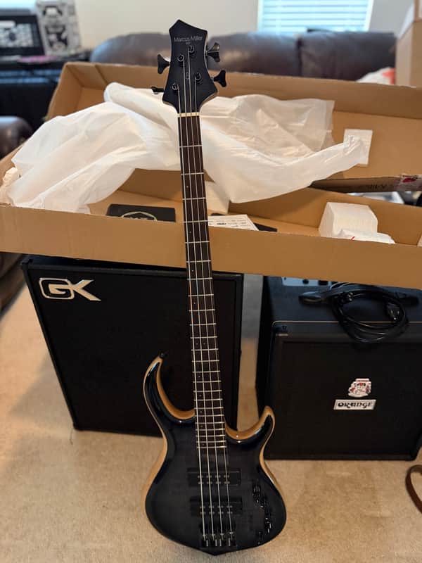 Sire 2nd Generation Marcus Miller M7 TBKB Ash 4-String with Fretless Ebony Fingerboard 2019 - Transparent Black Burst