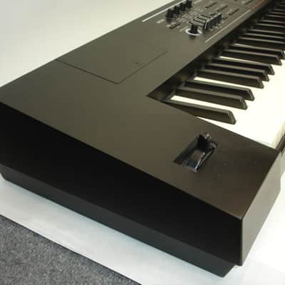 Roland JUNO-DS88 88-Key Synthesizer Keyboard image 2