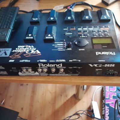 Roland - VG 88 V2 selten in Thoman gigbag + GK2a + Roland GK Cable Bild 3