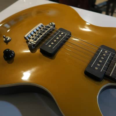 Vox SDC-33 2010s - Goldtop image 2