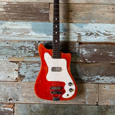 Truetone Vanguard Early 60’s - Restored image 1
