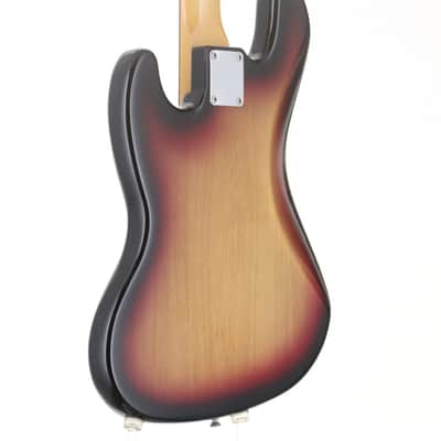 Immagine FENDER USA American Vintage '62 Jazz Bass, 3 Knobs, 3-Color Sunburst, Manufactured in 2003 [V113664] (07/23) - 9