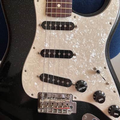 Fender Player 70 Aniversario - Limited Edition image 2