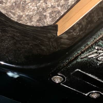 B.C. Rich Assassin electric guitar Floyd rose made in Korea - Black image 17