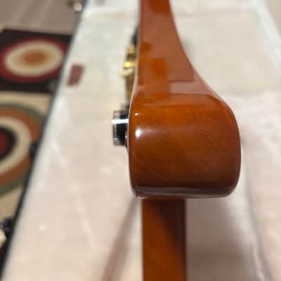 Gibson Moderne XL 2012 - Trans Amber - REDUCED image 12