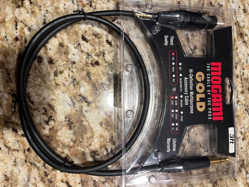 Mogami GOLD Hi-Definition Multipurpose Cable 3ft 2018 - Black image 1