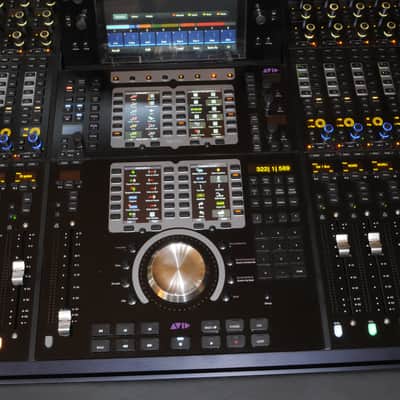 Avid S6 M40 32 channel image 5