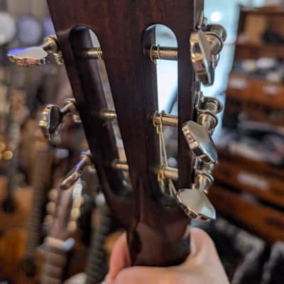 Eastman Guitars E20OO Thermo-cured Acoustic Guitar - Natural image 12