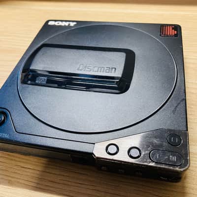 Sony Discman D-25 cd player image 1