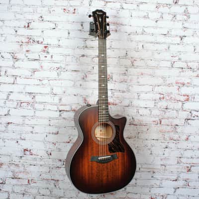 Taylor - (2025) 324ce - Acoustic-Electric Guitar - Mahogany/Mahogany - Shaded Edge Burst Top - w/ Hardshell Case - x5074 image 4