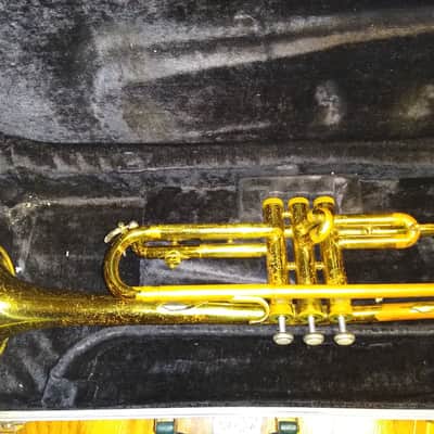 Selmer Bundy Trumpet, USA, with case and mouthpiece image 6