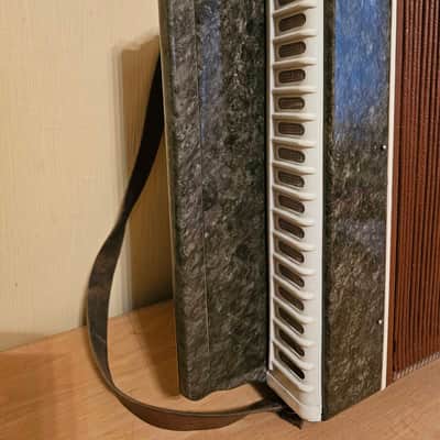 Button Accordion Kreminne 100 Bass USSR Bayan Straps Soviet Made in Ukraine Vintage image 8
