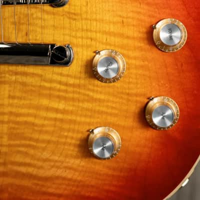 Gibson Les Paul Standard '60s Faded Electric Guitar - Vintage Cherry Sunburst with Hardshell Case image 10