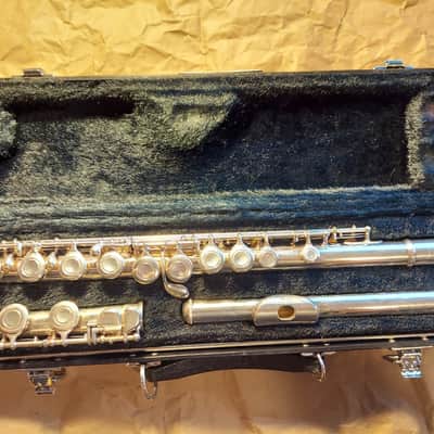 Yamaha YFL-225SII Flute, Japan, Very Good Condition image 1
