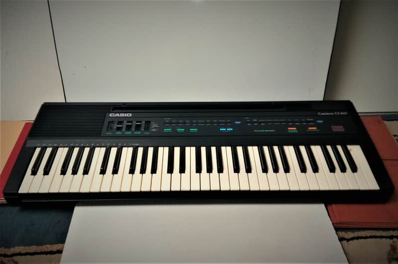 Vintage Casio CT-607 Casiotone 61-Key Electronic Keyboard Vintage Casio CT-607 Casiotone 61-Key Electronic Keyboard