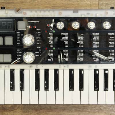 KORG microKORG Crystal [900130] (09/07) image 8