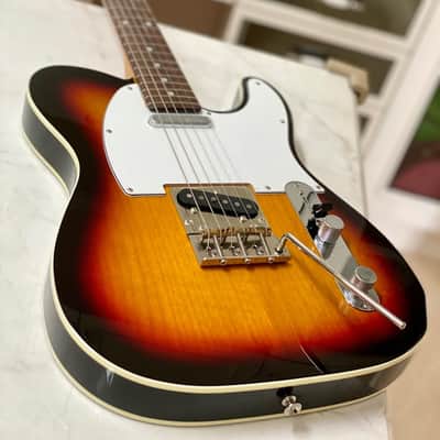 Tokai Telecaster ATEB-Maverick YS/R in Old Yellow Sunburst with Maverick Super VEE Tremolo S/N 18088 image 2