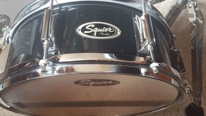 FENDER Squier WOOD Snare Drum 8 LUG VERY NICE SHAPE image 1