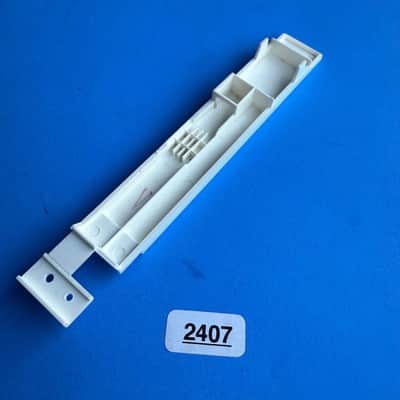 M-AUDIO O2 MIDI Controller Keyboard Part: White Key High C [Far Right Octave] image 2
