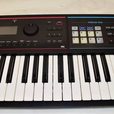 Roland JUNO-DS61 JUNO DS61 61-Key Digital Synthesizer Keyboard w/ Bag image 5