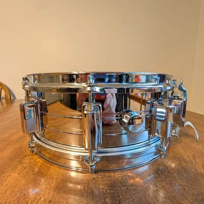 Pearl Vintage 10 lug MIJ snare drum 1970’s COS image 2