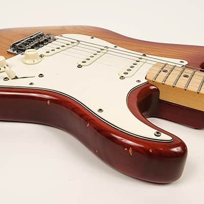 Fender Stratocaster with Maple Fretboard 1979 - 1981 - Sienna Sunburst image 4