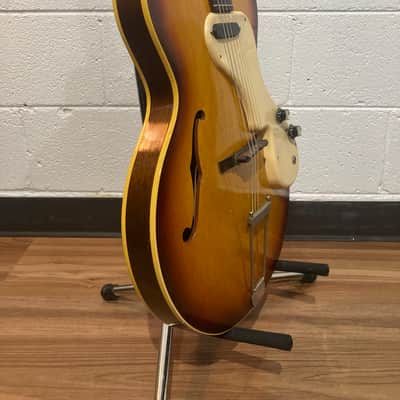 Epiphone Granada E444T 1964 - Sunburst image 4