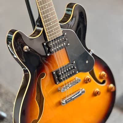 Washburn HB30 Hollowbody Electric Guitar, Tobacco Burst image 2