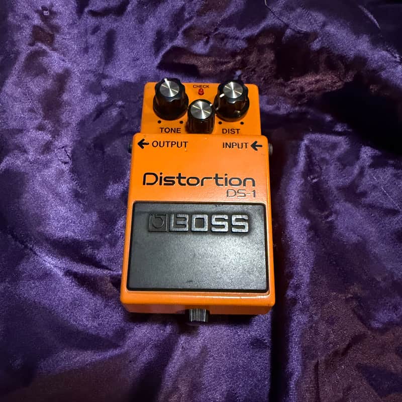 Boss DS-1 Distortion – Silver Label Taiwan – Excellent Condition (Pedal Only)