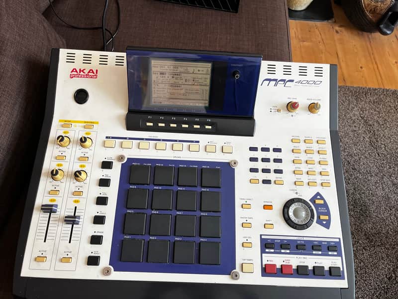 Akai MPC4000 Music Production Center image 1