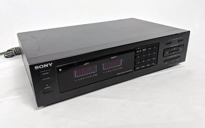 The Sony SEQ-431 is a vintage 7-band stereo graphic