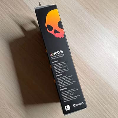 Skullcandy Grind Fuel In-Ear Wireless Earbuds with Wireless Charging / Bluetooth image 5