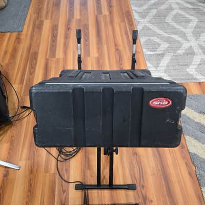 Full Fractal Axe-FX III Rig - Fractal Audio Axe-FX III, Fractal FC-12, Dunlop Expression Pedal, Custom SKB 4U Rack, On-Stage Amp Stand image 9