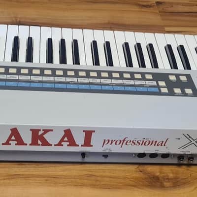 Akai X7000 Sampling Keyboard (GOTEK) 1980s - Silver image 13