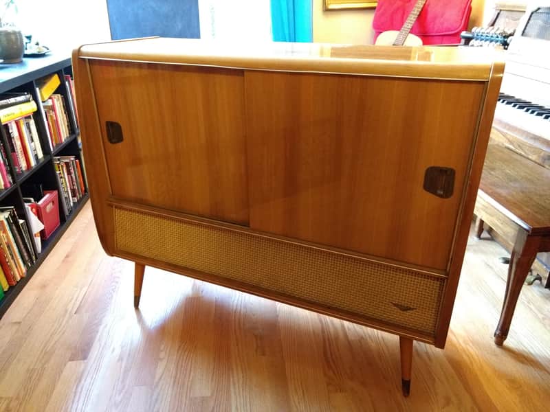 Vintage Midcentury Modern Korting Telefunken Delmonico Stereo Record Player & Bar image 1