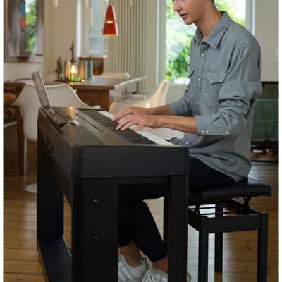 Kawai ES920 88-Key Portable Digital Piano, Black image 3