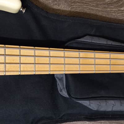 Peavey Bass G-Bass Holoflake White image 6