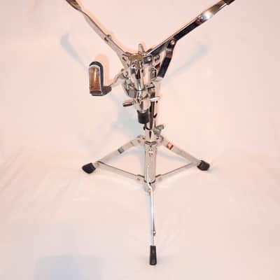UNMARKED LOW BOY SNARE STAND ADJUSTS 18-21"- CHROME- FREE SHIP TO C-USA! image 3