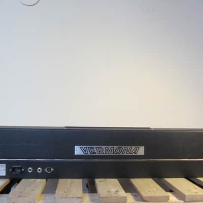 Vermona Synthesizer Analog from DDR image 5