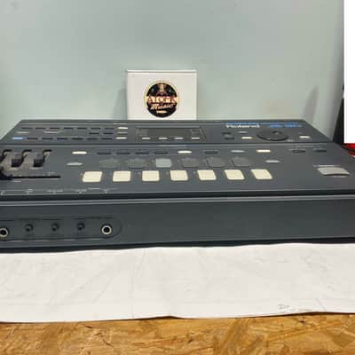 Roland JS-30 Sampling Workstation Sampler with Box image 3