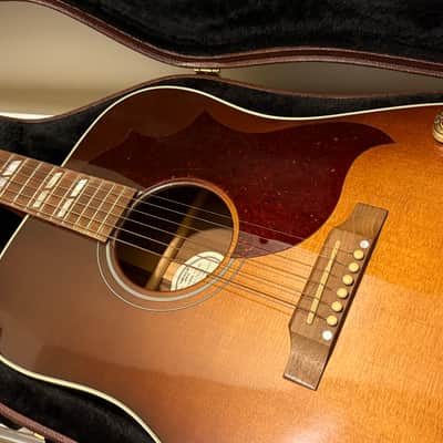 2019 Gibson Montana Hummingbird Studio image 1