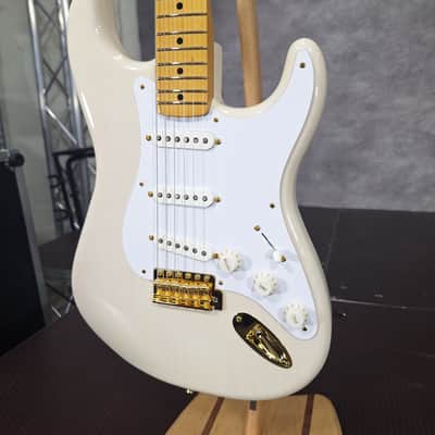 Fender Limited Edition Vintera III Late '50s Stratocaster 2025 - 2026 - Mary Kaye White Blonde 7.2 pounds image 5