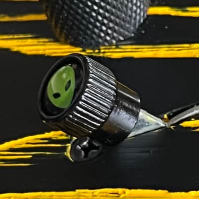 Kinnatone Alien Switch tip knob for Blade style switch 3 or 5 way for Fender Strat tele Jackson Ibanez others image 6