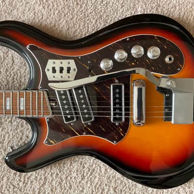 Silvertone 319.1441000 1971 - Sunburst image 2