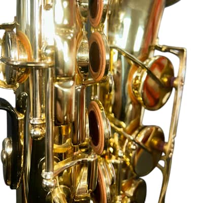 Yamaha YAS-52 Intermediate Alto Saxophone image 12
