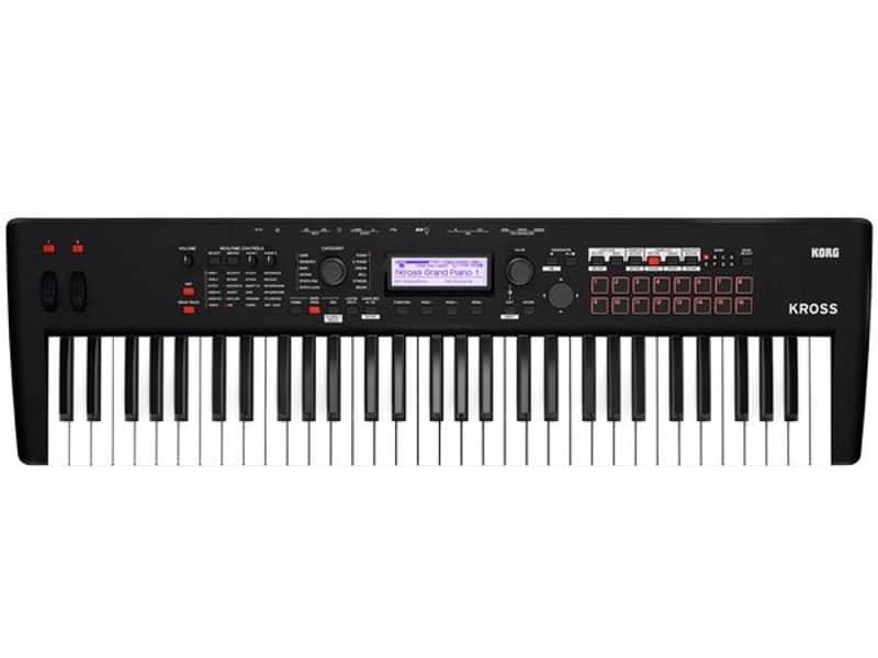 Korg Kross 2 61 Super Matte Black con custodia korg USATA image 1