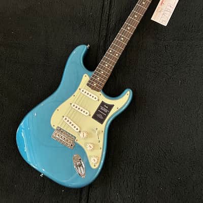 Fender Vintera II '60s Stratocaster with Rosewood Fretboard  Lake Placid Blue  # MX23053329  7 lbs. 13.1 oz image 1