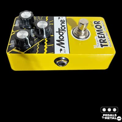 Modtone Harmonic Tremor Pulsating Tremolo 2010s - Yellow X9399 image 4