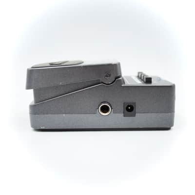 Behringer CC300 Chorus Space-C Guitar Effect Pedal image 5