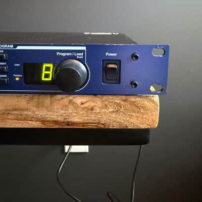 Lexicon MX400 Dual Stereo / Surround Reverb Effects Processor 2010s - Blue image 3